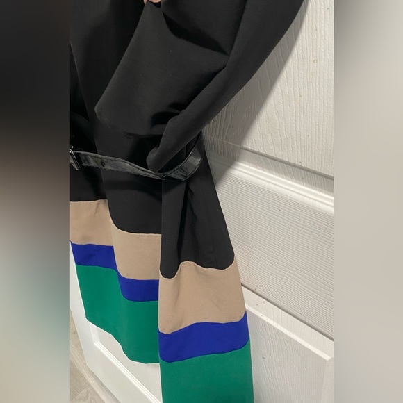 Shelby & Palmer 3/4 Dolman sleeve, Color Block Hem, Belted Shift Dress. Size 6. - Picture 3 of 4